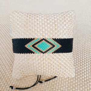 Brazalete Tribal con Rombo Verde